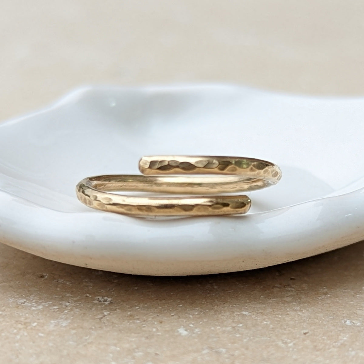 Adjustable hammered gold ring