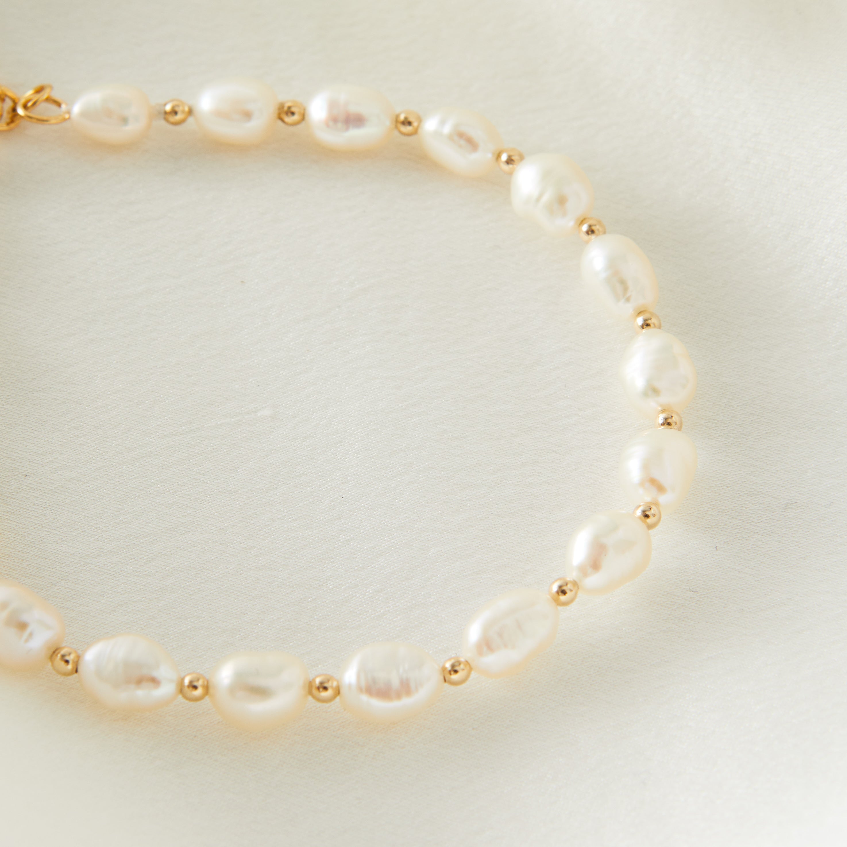 Baroque Pearl and Bead Bracelet - Lauren