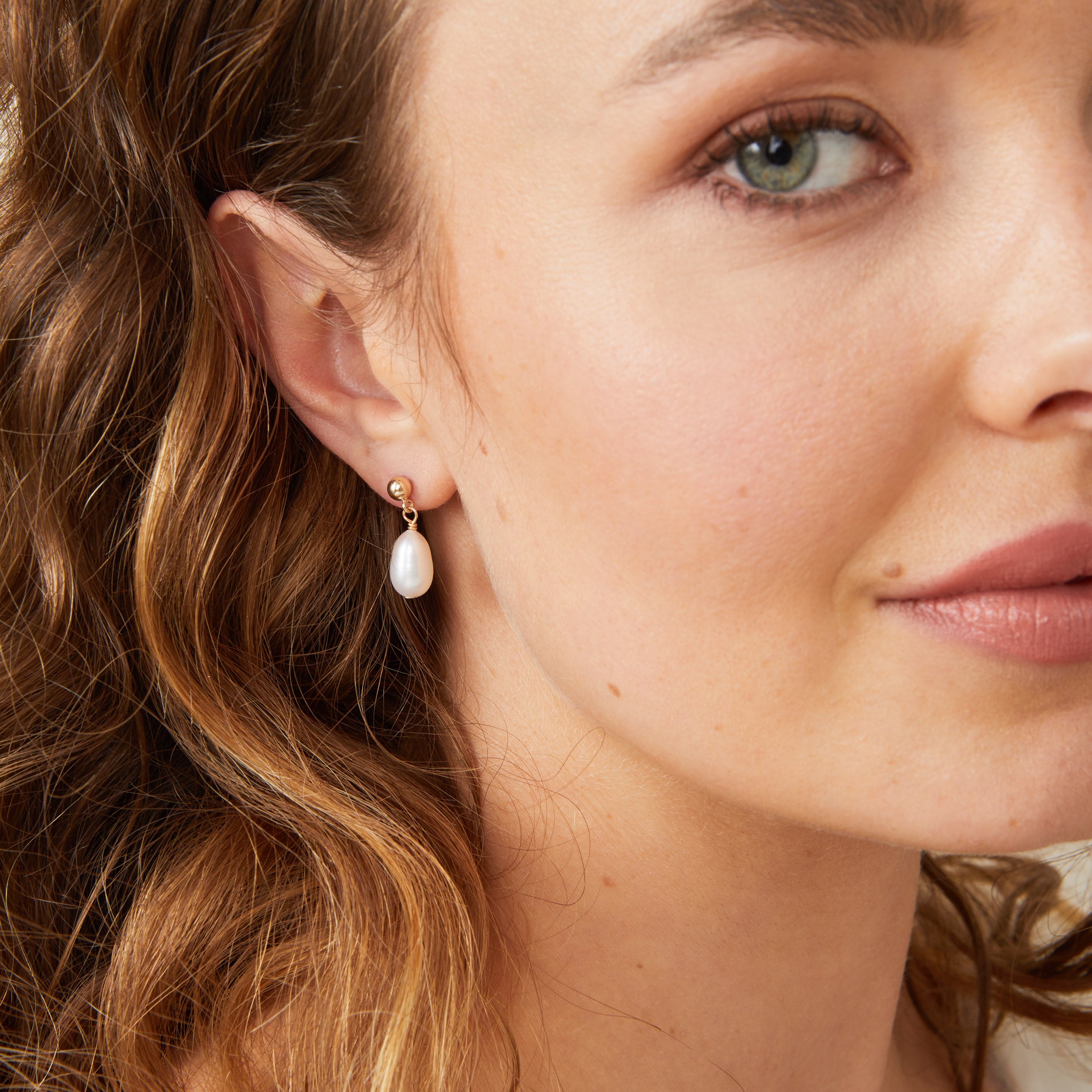 14ct Solid Gold Elodie Stud Drop Earrings