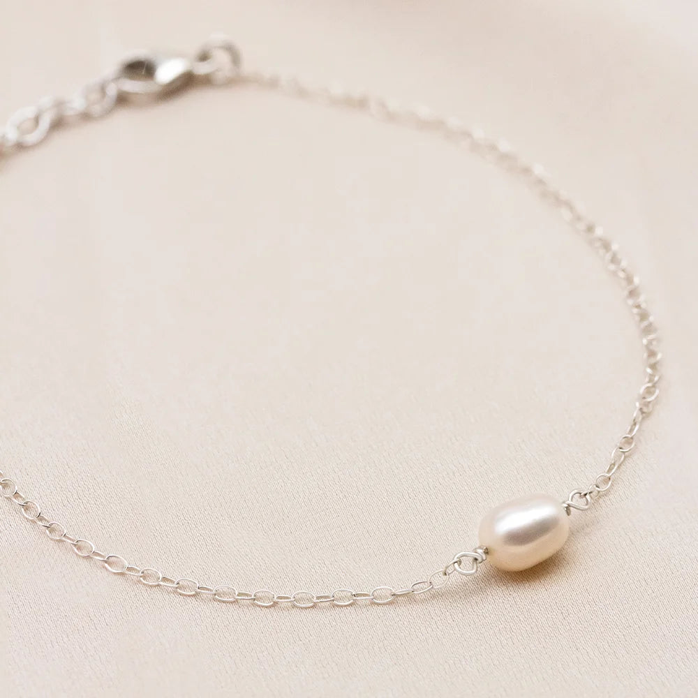 Mini Cara Single Pearl Bracelet