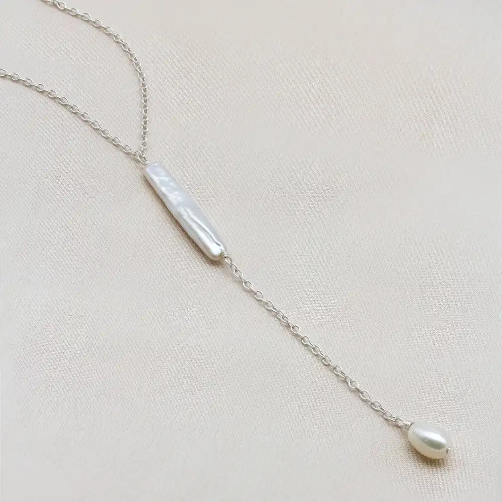 Lariat Baroque Pearl Bar necklace - Esme