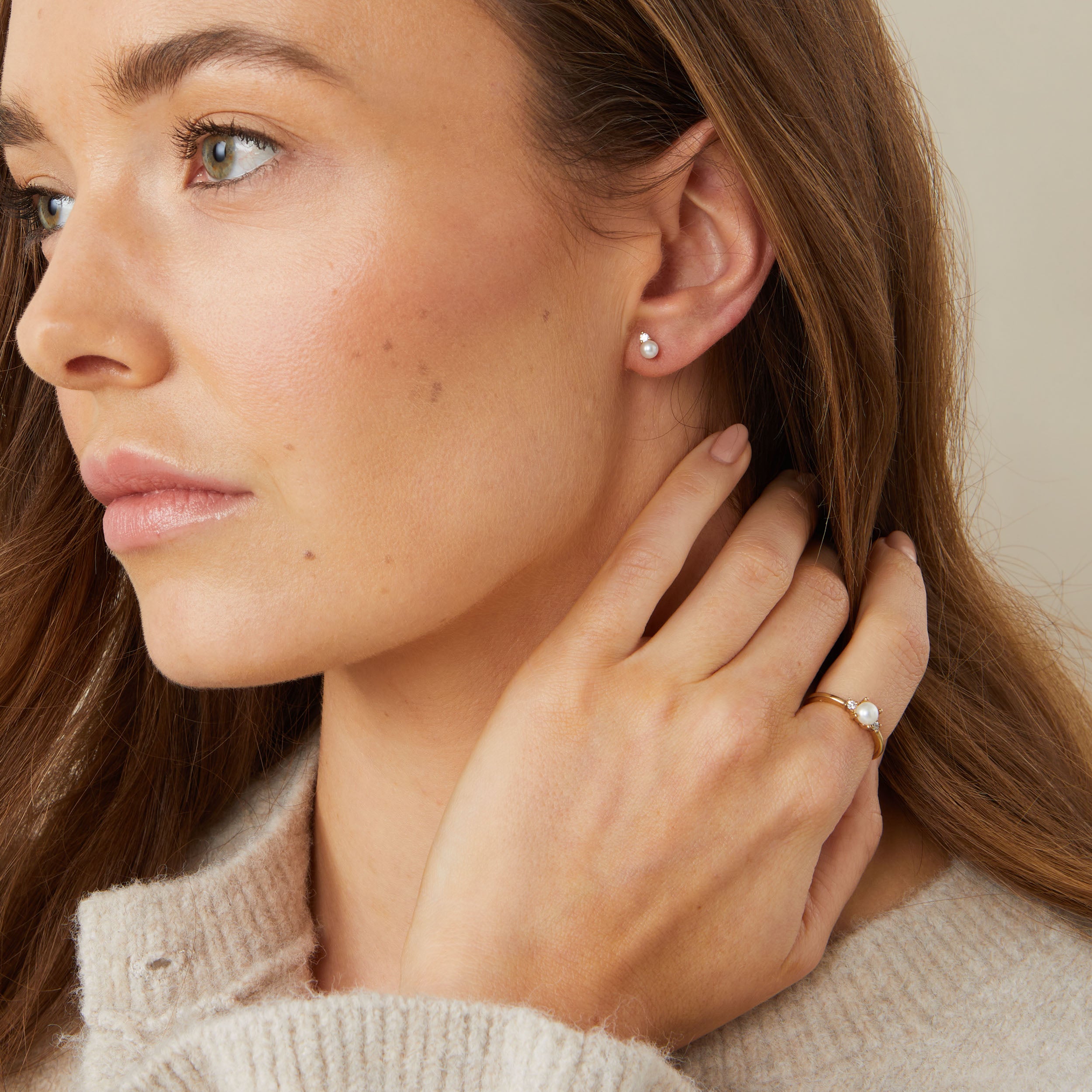 Tiny Pearl and Crystal Stud Earrings - Maisy