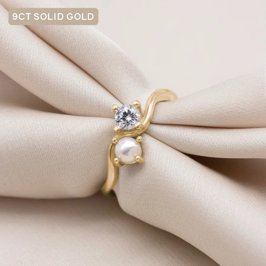 9ct Solid Gold Pearl and Moissanite Wave Ring
