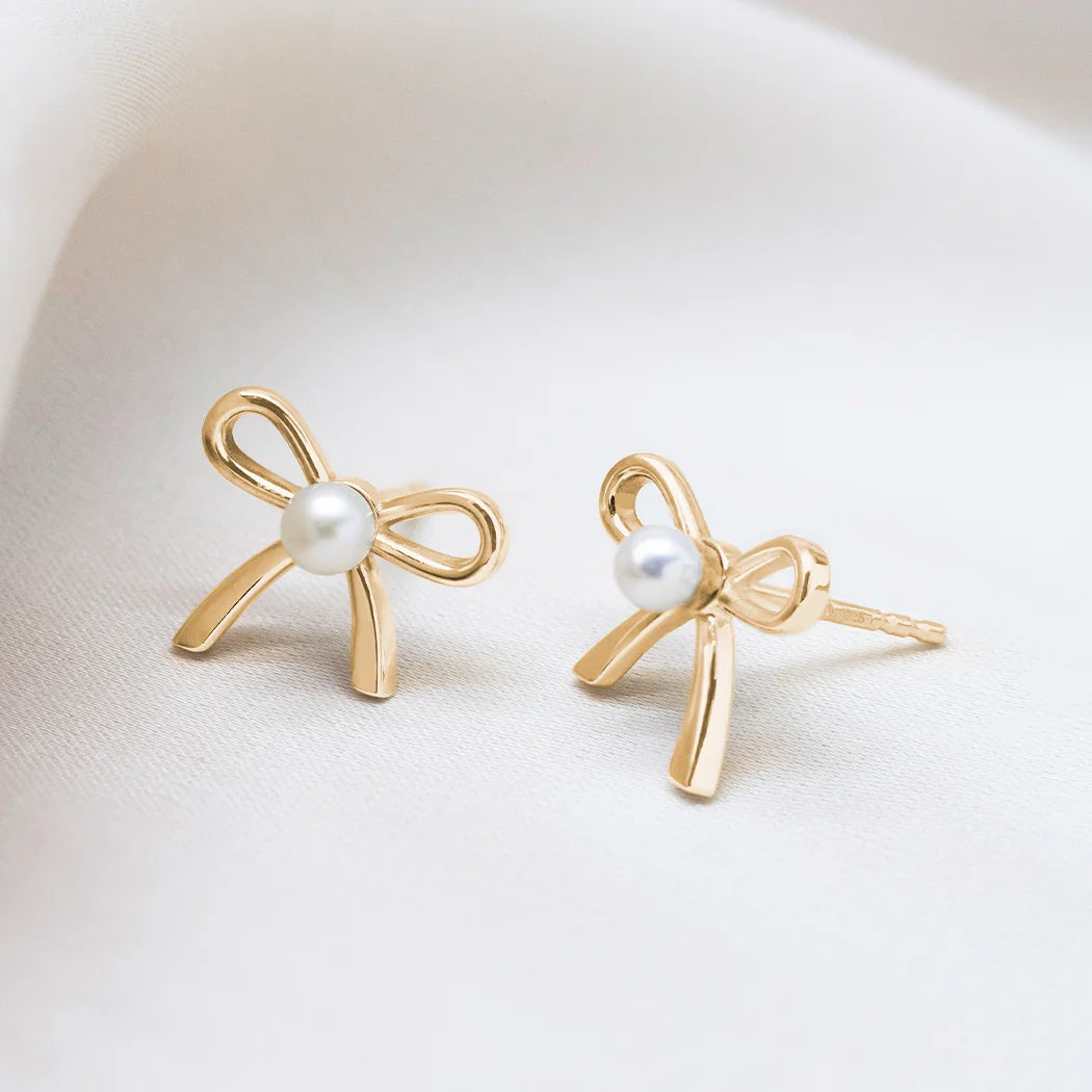Pearl Bow Stud Earrings - Bonnie