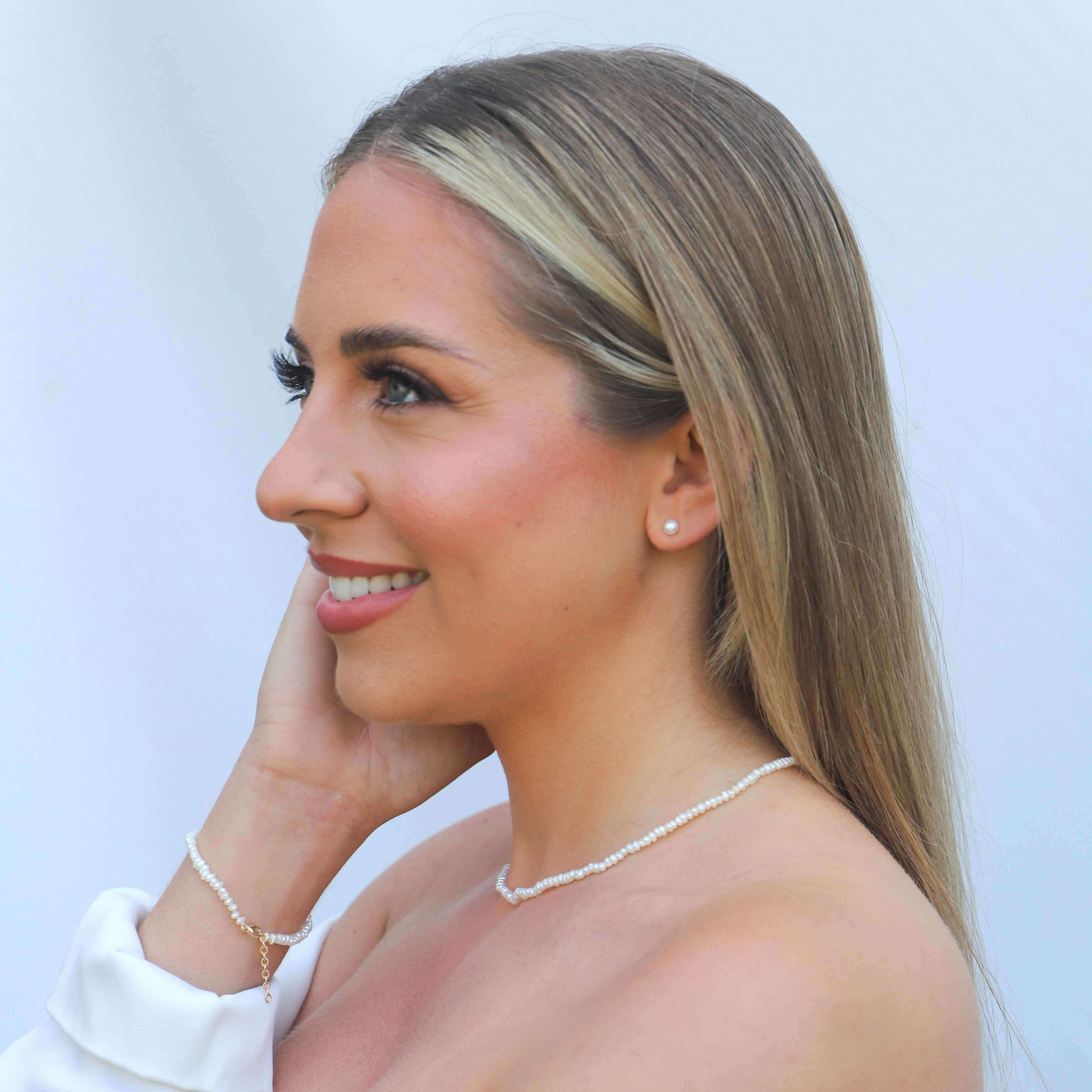 keshi freshwater pearl necklace and bracelet on model in gold filled