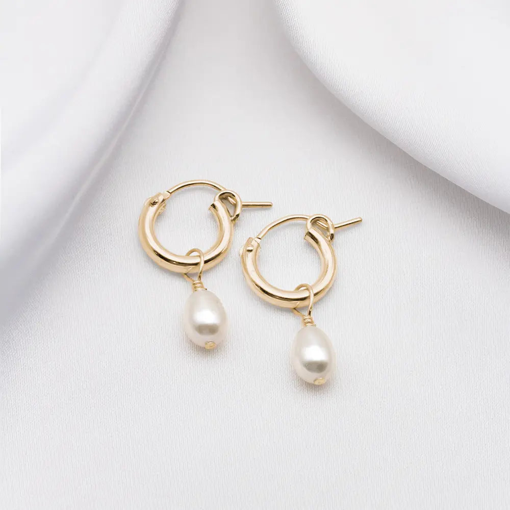 Mini Sia Small Pearl Hoop Earrings