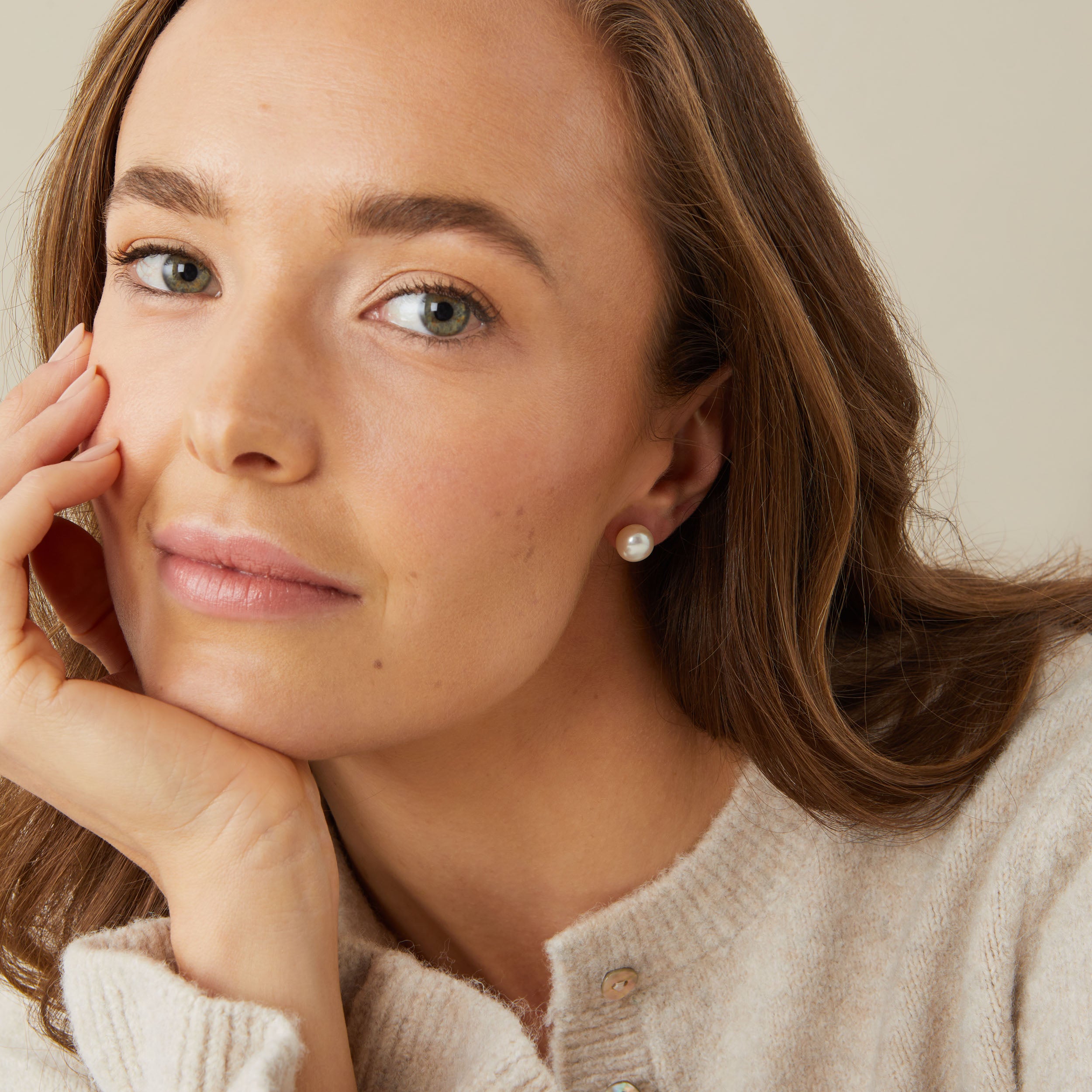 Large Button Pearl Studs - Frankie