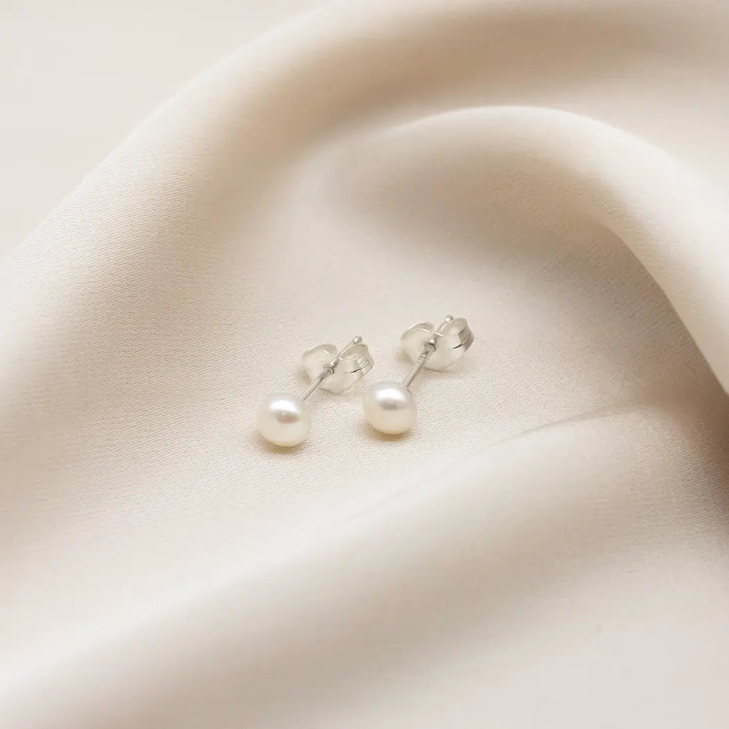 Mini Mae Pearl Button Stud Earrings