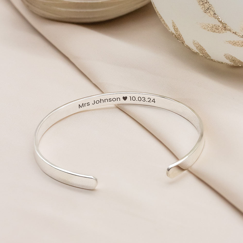 Personalised bangle for wedding day